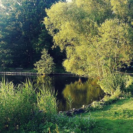 Room In A Danish Cottage With Garden View, 10 Min To Cph Gentofte Exterior foto